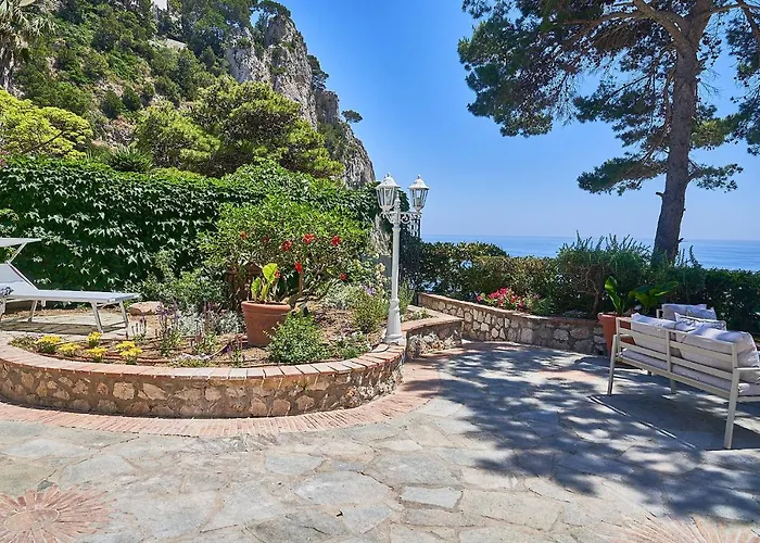 Bed & Breakfast To Be Sea View Capri