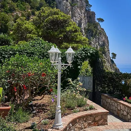 To Be Sea View